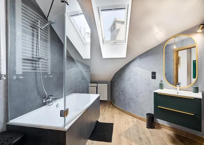 Przy Deptaku Vat Parking Z Pilotem Do Bramy * Nowy Sącz